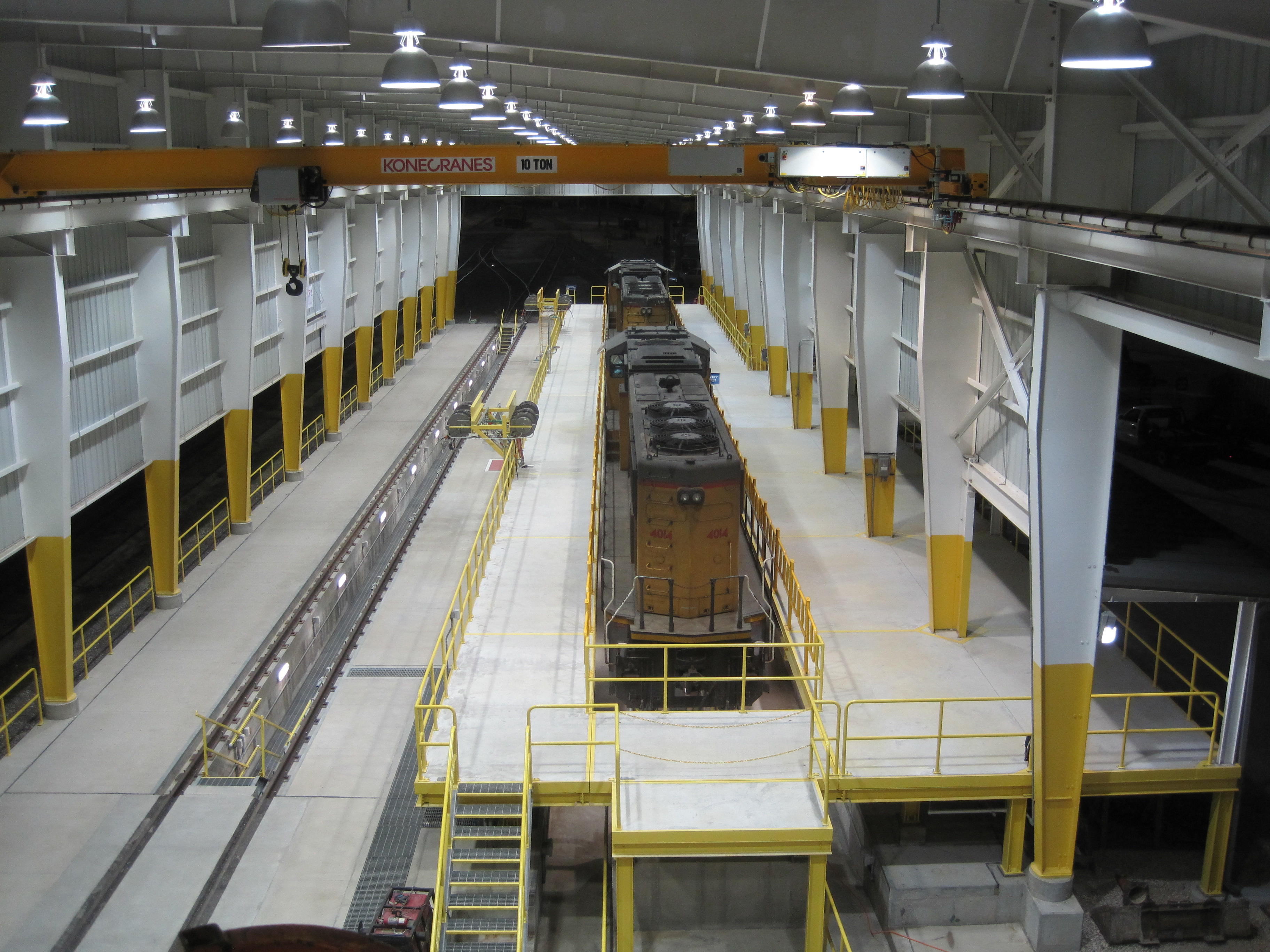Coleman Industrial Construction a General Contractor building and improving railroad safety and locomotovie servicing facilities based in Kansas City Missouri
