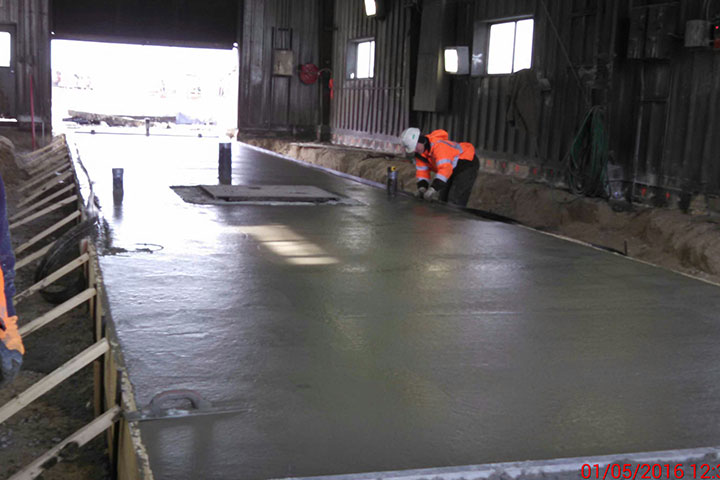 BNSF Locomotive Wash Bay in KCK by Coleman Industrial Construction in Kansas City Missouri